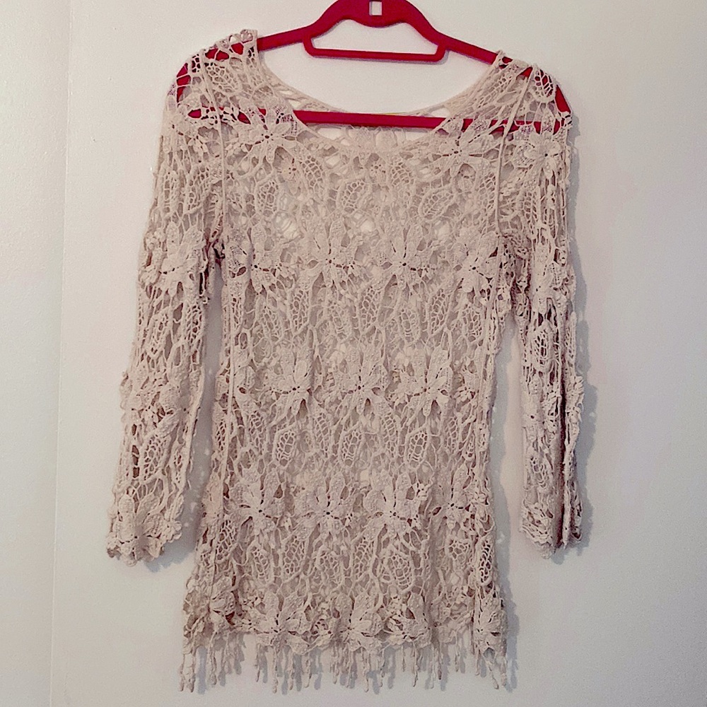 Boho flower lace knit top